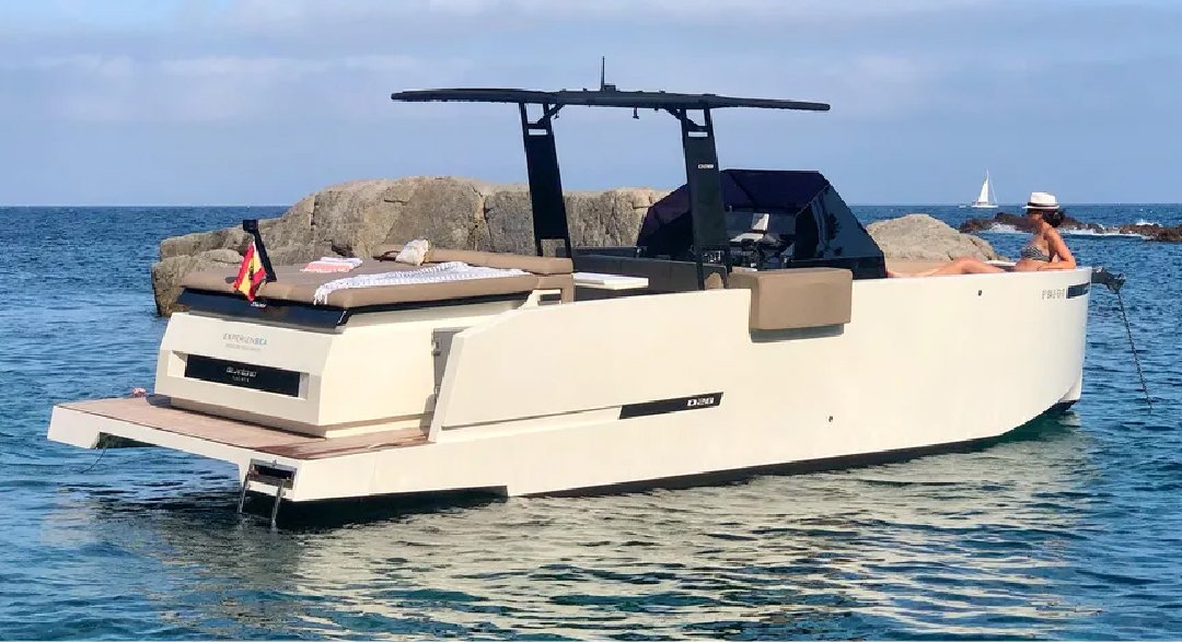 DE ANTONIO YACHT D28_2